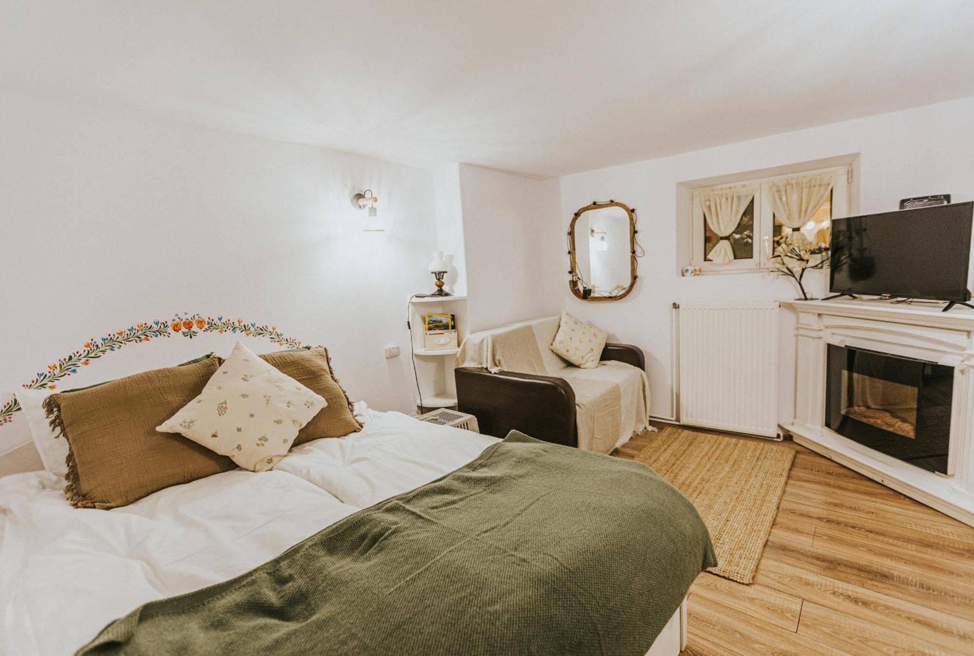 Republicii Rustic Apartament In Brasov City Center Exteriér fotografie