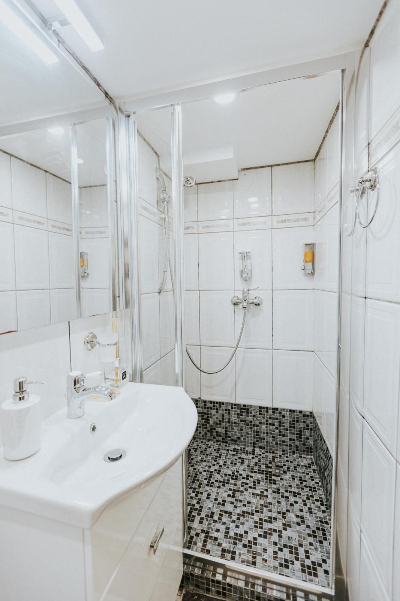 Republicii Rustic Apartament In Brasov City Center Exteriér fotografie